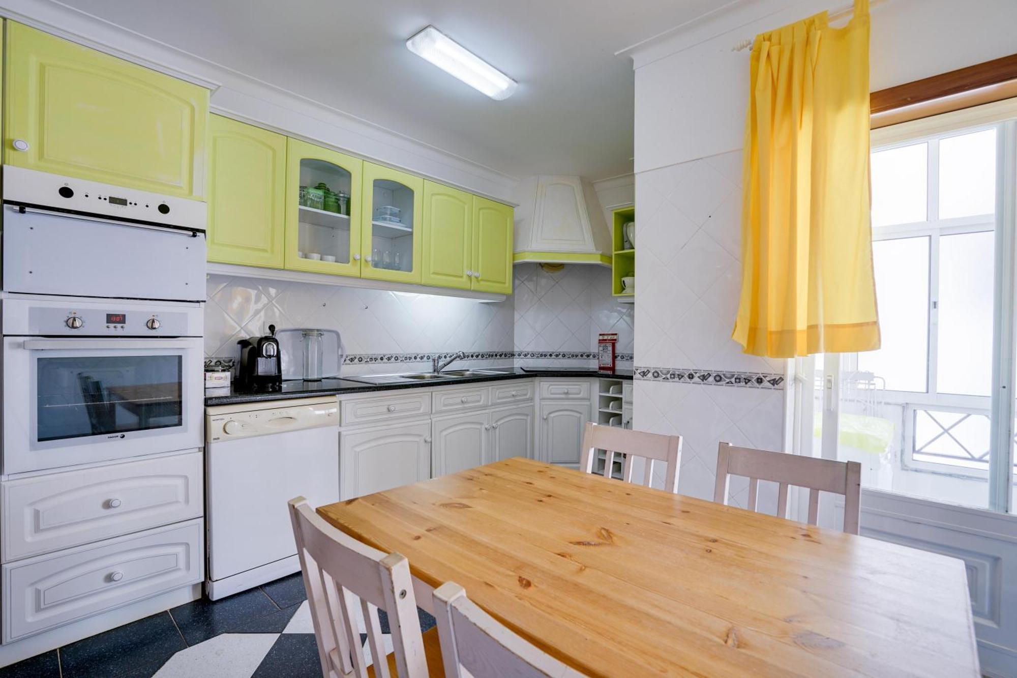 Peniche Sun & Surf Apartment Экстерьер фото